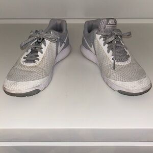 Nike | Women’s Nike Running Shoes - Size 7.5